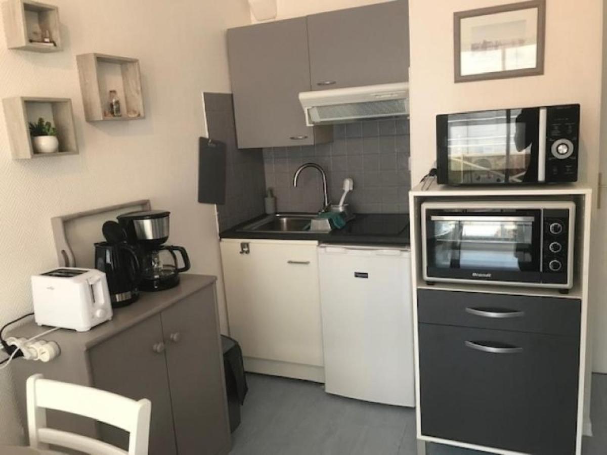 Studio Renove Avec Balcon A 100M De La Plage Et Piscine - 4 Personnes - Les Sables-D'Olonne - Fr-1-331-204 Экстерьер фото