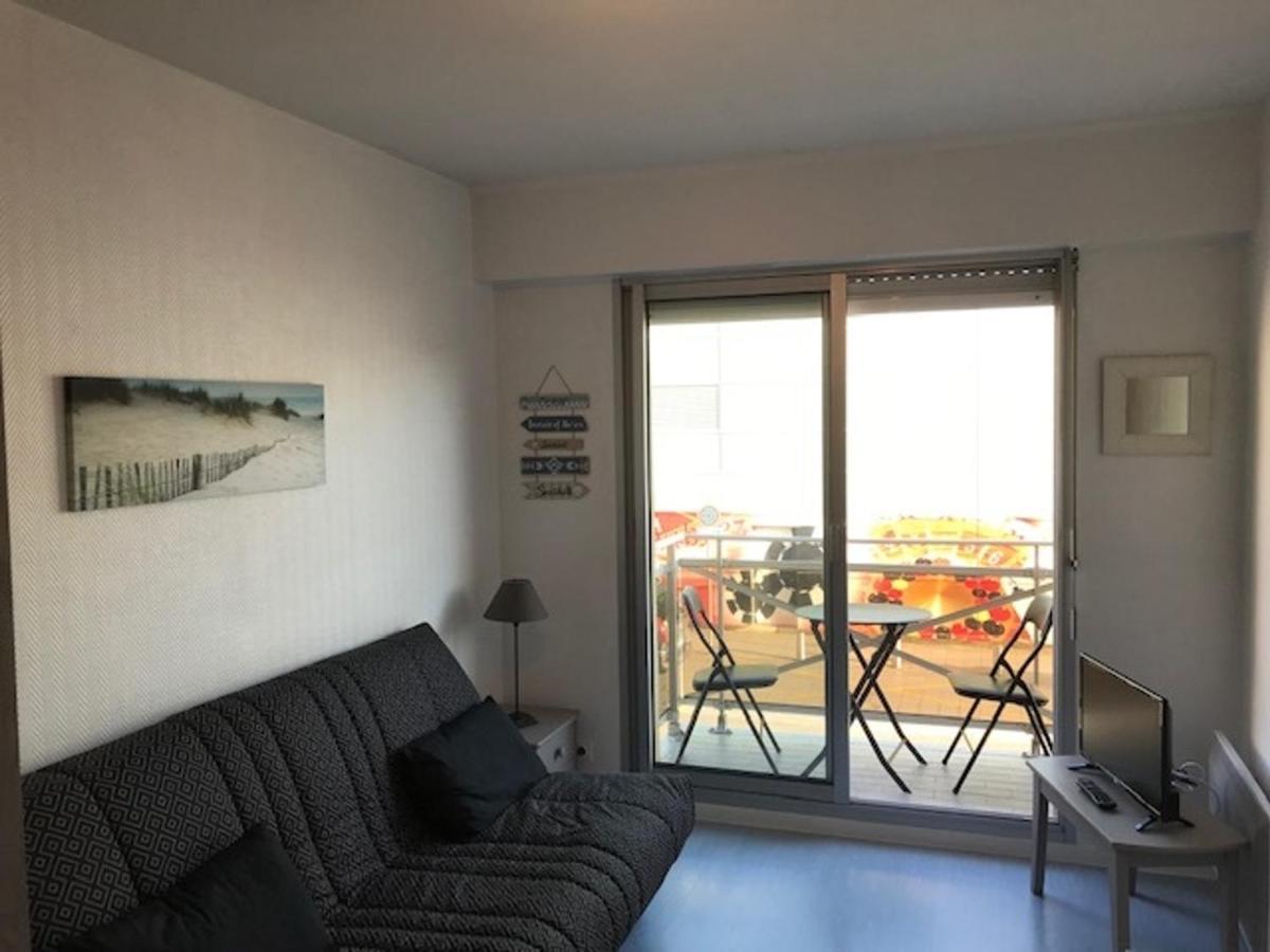 Studio Renove Avec Balcon A 100M De La Plage Et Piscine - 4 Personnes - Les Sables-D'Olonne - Fr-1-331-204 Экстерьер фото
